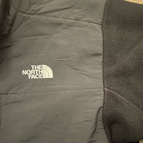 NORTH FACE Polartec Jacket - Picture 14 of 14